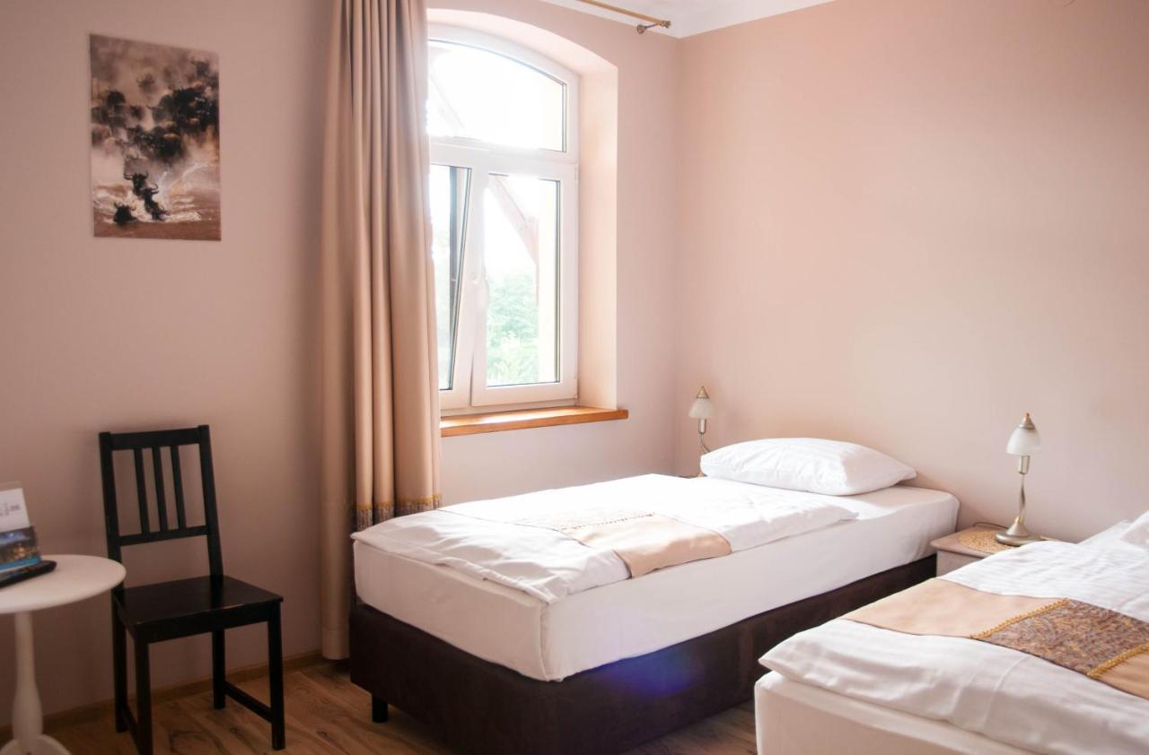 Bed and Breakfast Przystanek Tleń Esterno foto